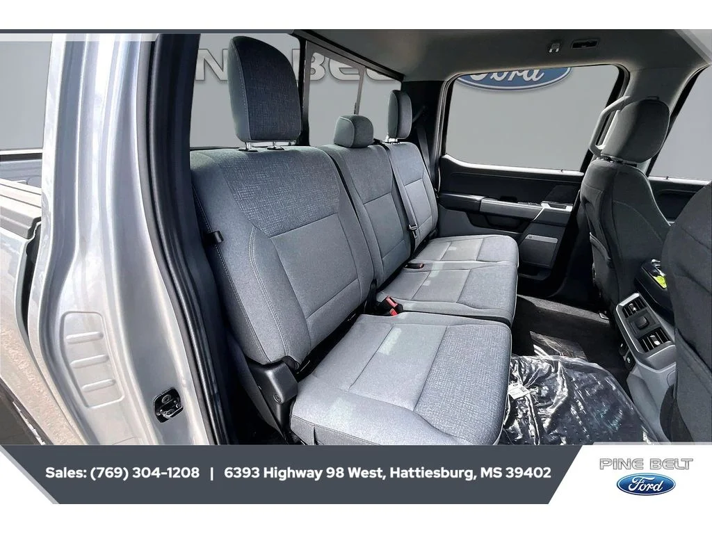 2025 Ford F-150 XLT - Photo 21
