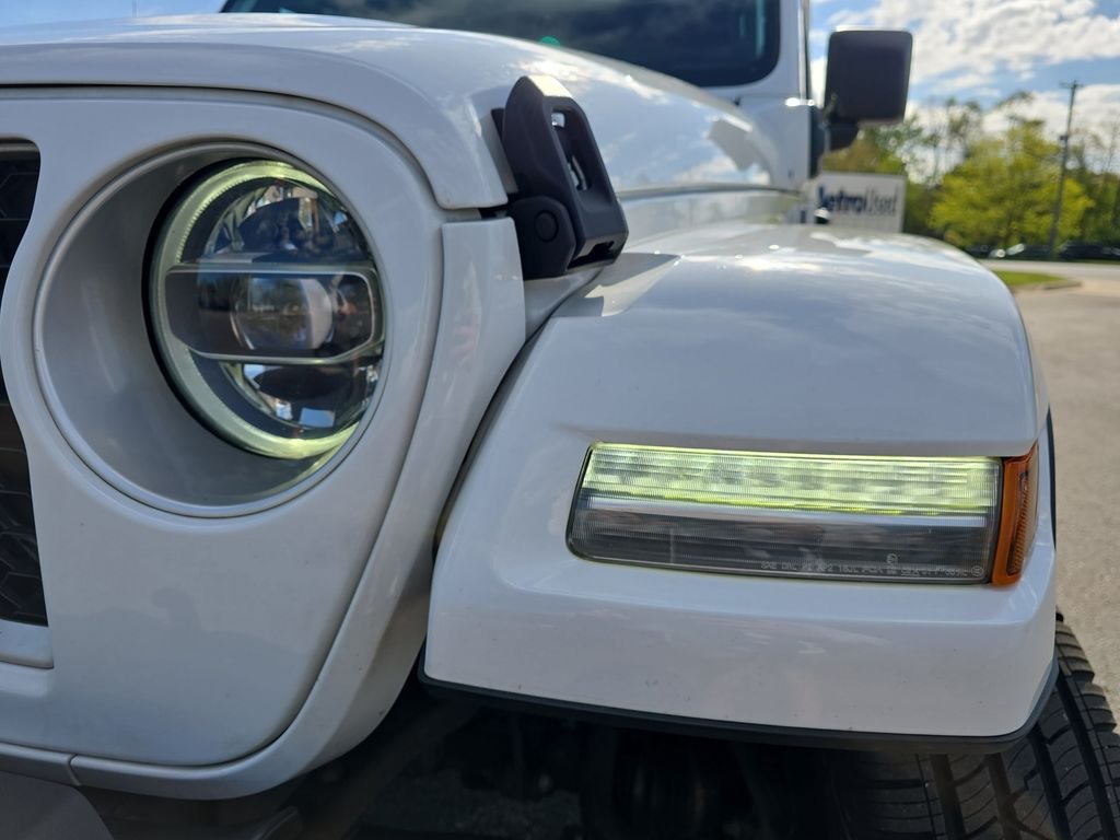 Used 2021 White Jeep Unlimited Sahara 4xe image 31