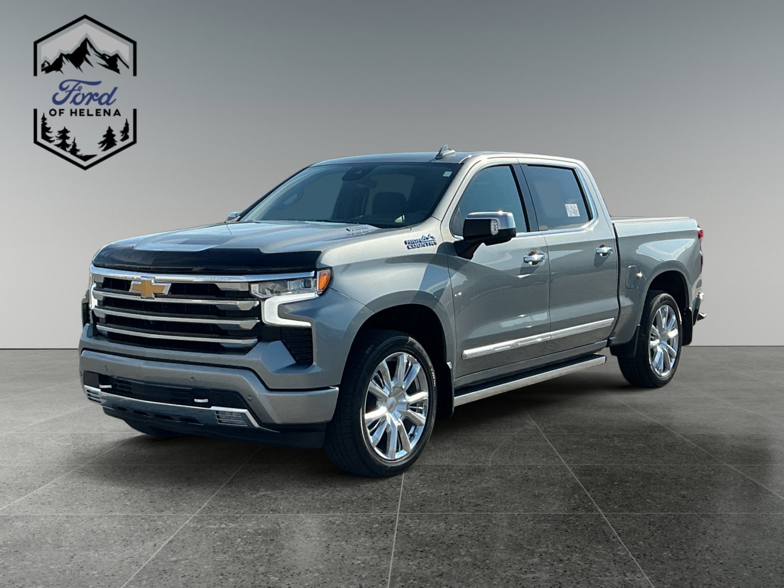 Used 2023 Gray Chevrolet High Country image 1