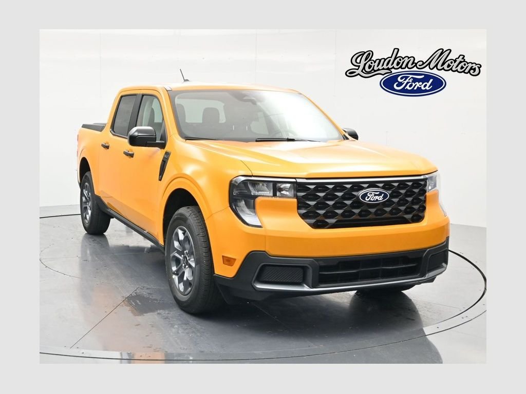 New 2026 Orange Fury Metallic Tri-Coat Ford XLT image 1