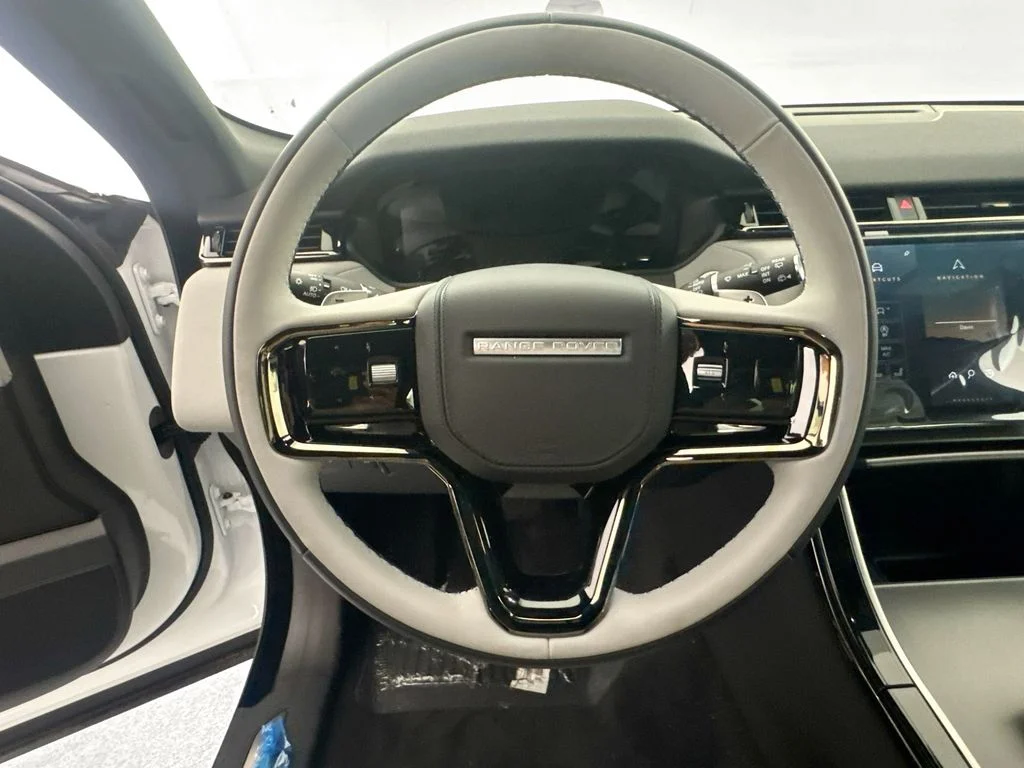 New 2026 Fuji White Land Rover S image 11