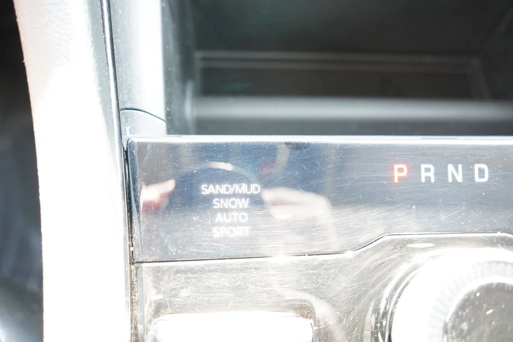 Used 2023 White Jeep Limited image 32