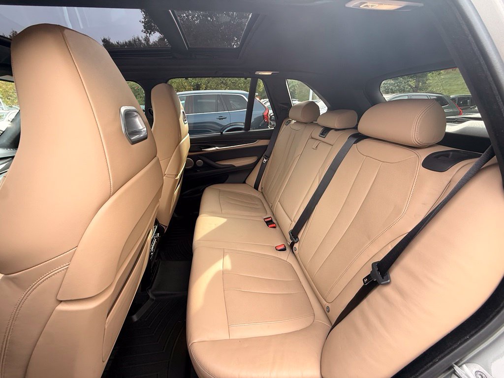 Used 2017 Gray Metallic BMW Base image 13