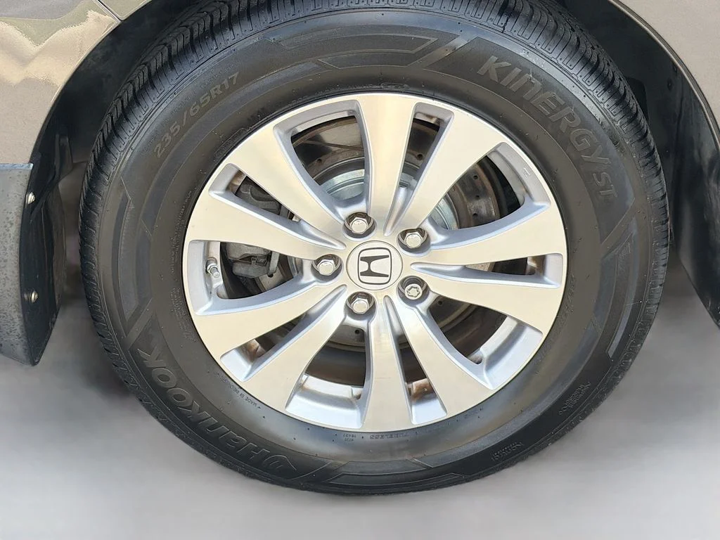 Used 2016 Modern Steel Metallic Honda EX image 10
