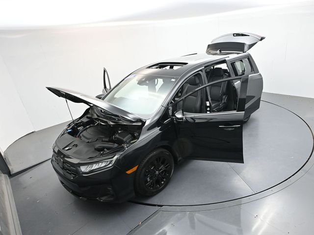Used 2025  Honda Sport-L image 55