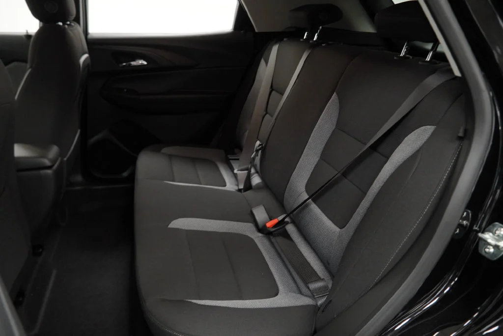 New 2026 Mosaic Black Metallic Chevrolet LT image 5