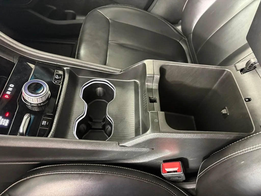 Used 2024 White Jeep 4xe image 40