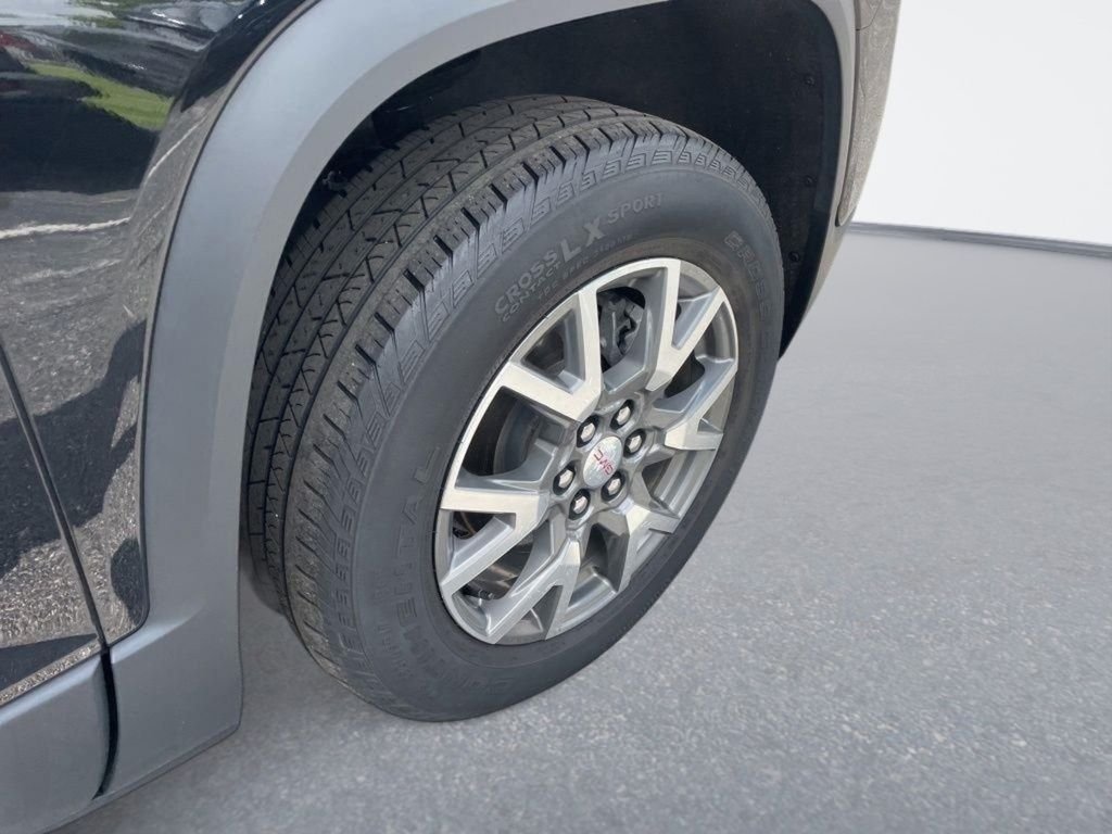 Used 2023 Black GMC SLE image 12