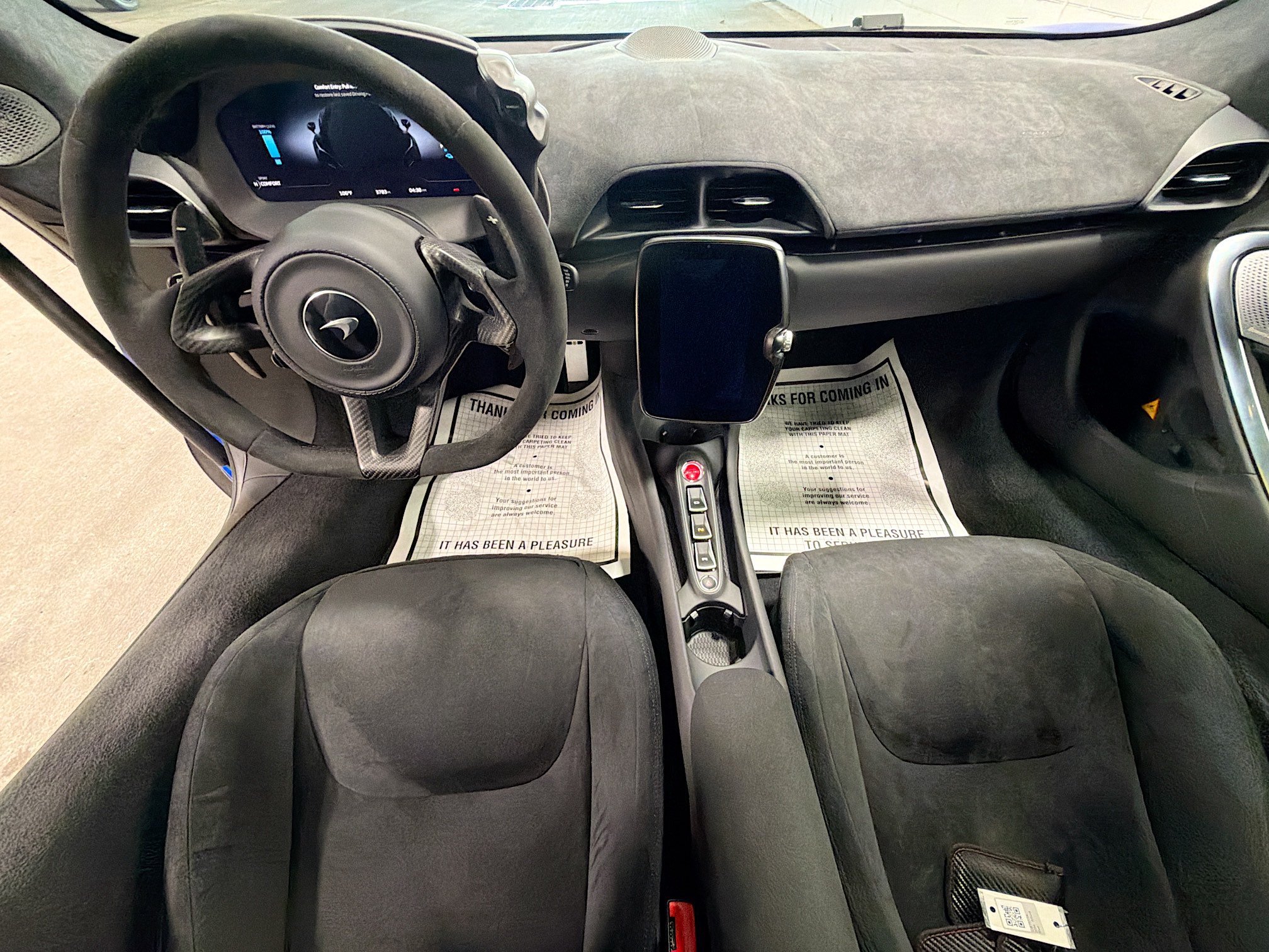 Used 2024 Vega Blue McLaren Base image 15