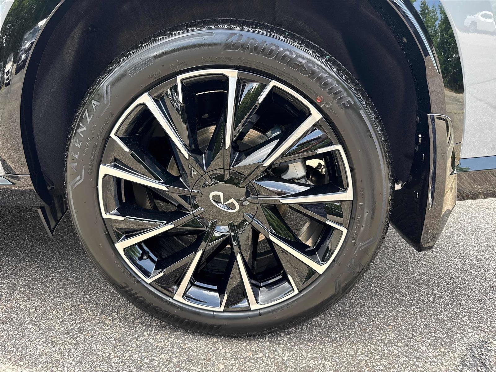 New 2027 2T HRBR GRAY INFINITI Autograph AWD image 31