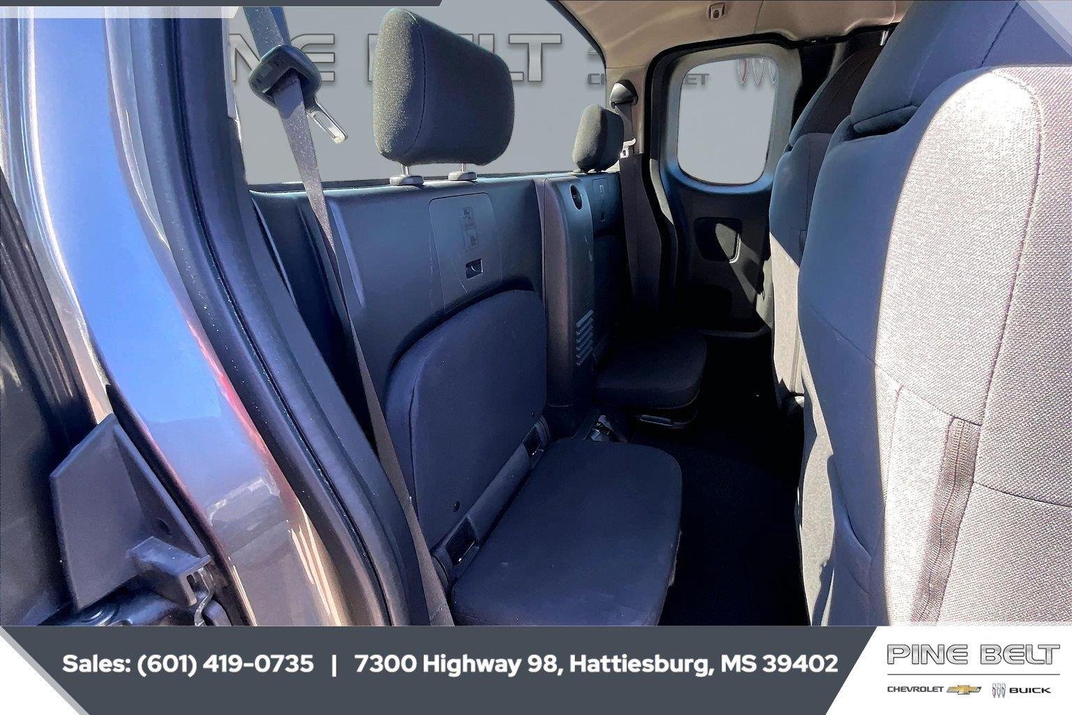 Used 2022 Gray Nissan King Cab S 4x4 image 21