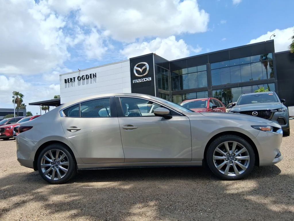 New 2026 Platinum Quartz Metallic Mazda 2.5 S Preferred image 4
