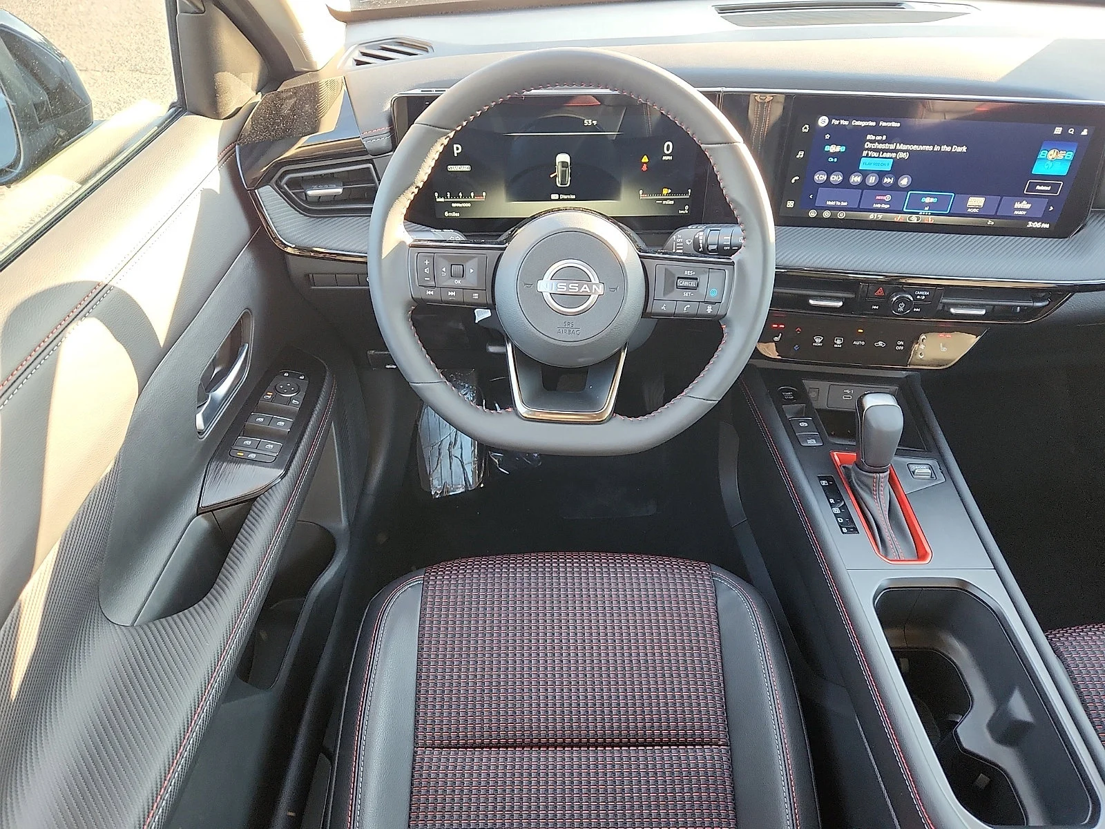 New 2026 Gray Nissan SR image 7