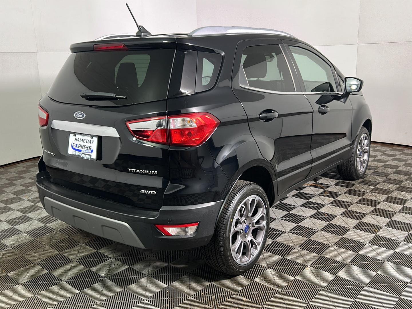 Used 2022 Shadow Black Ford Titanium image 7