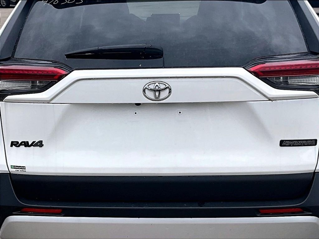Used 2024 White Toyota Adventure image 10