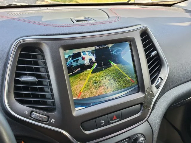Used 2019 Gray Jeep Trailhawk image 31