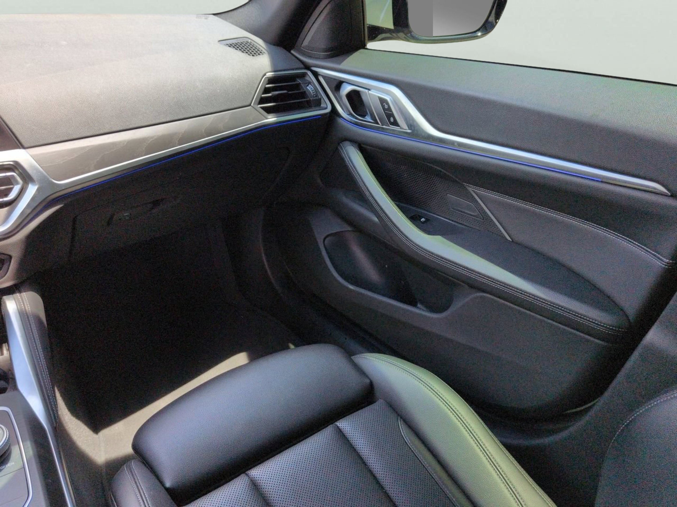 Used 2022 Alpine White BMW 430i Gran Coupe image 15
