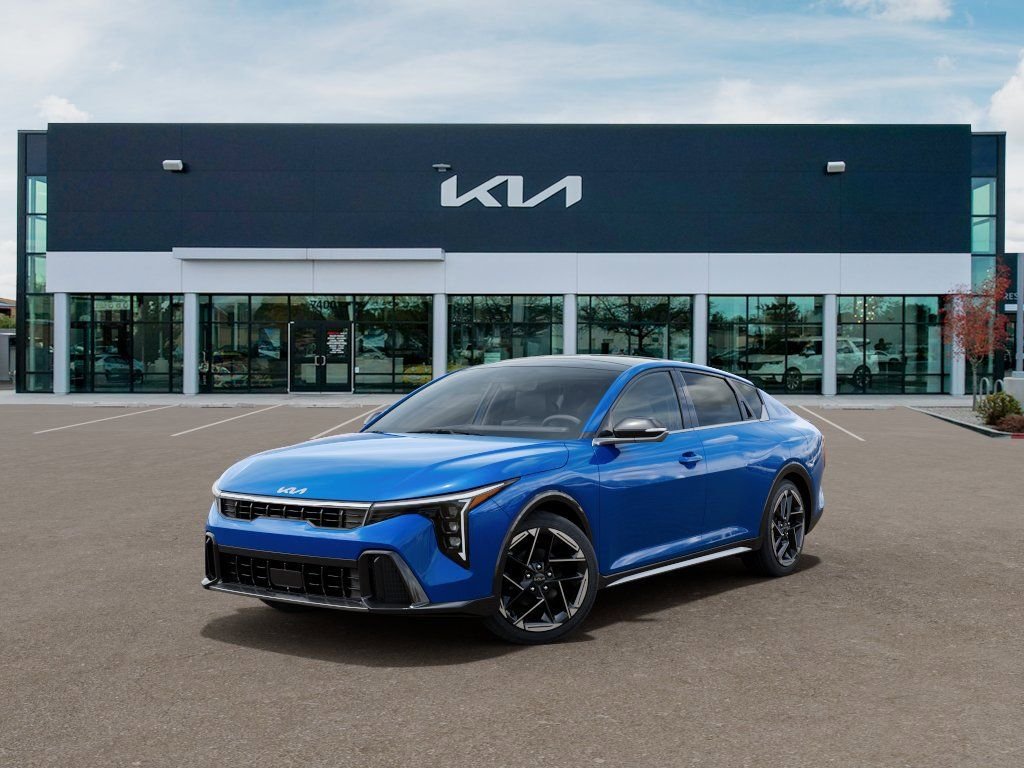 2026 Kia K4 GT-Line AT's photo