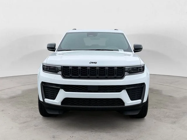 New 2026 Bright White Clear-Coat Exterior Paint Jeep Altitude image 8