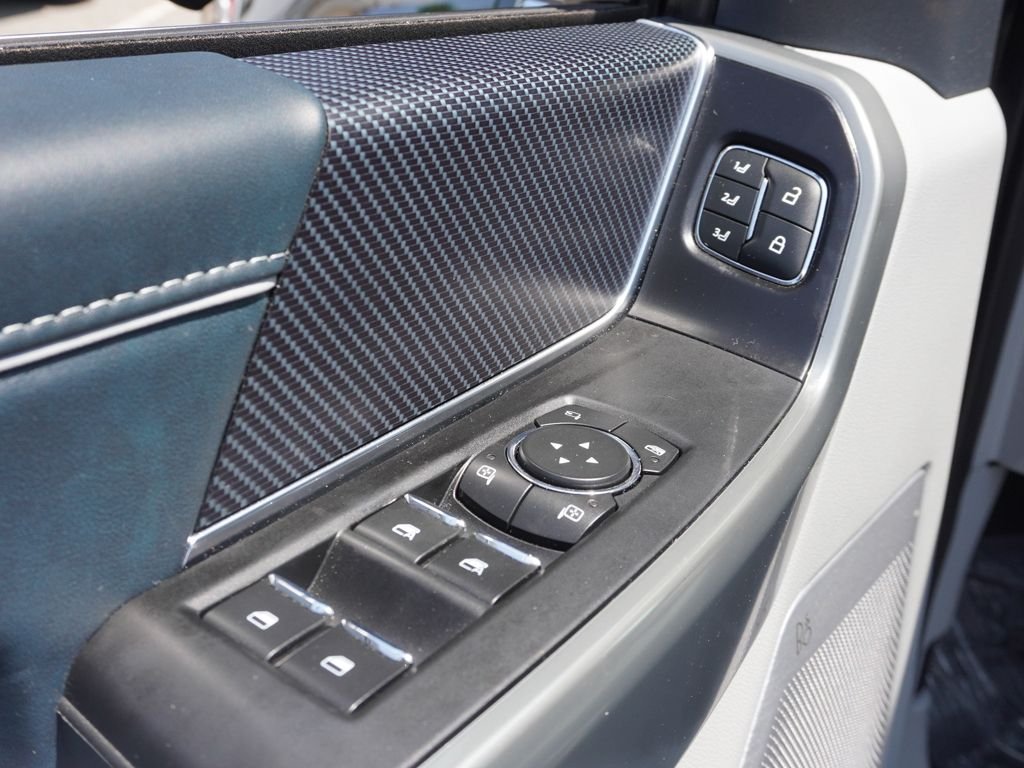 Used 2021 Black Ford Limited image 39