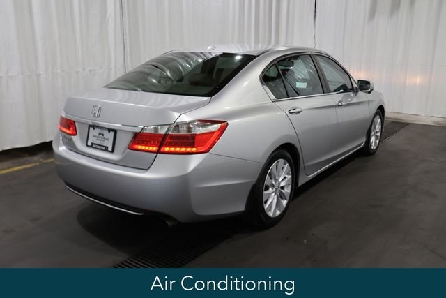 Certified Used 2013 Silver Honda EX-L image 3