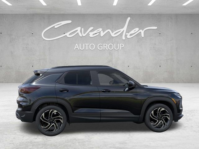 New 2026 Mosaic Black Metallic Chevrolet RS image 5