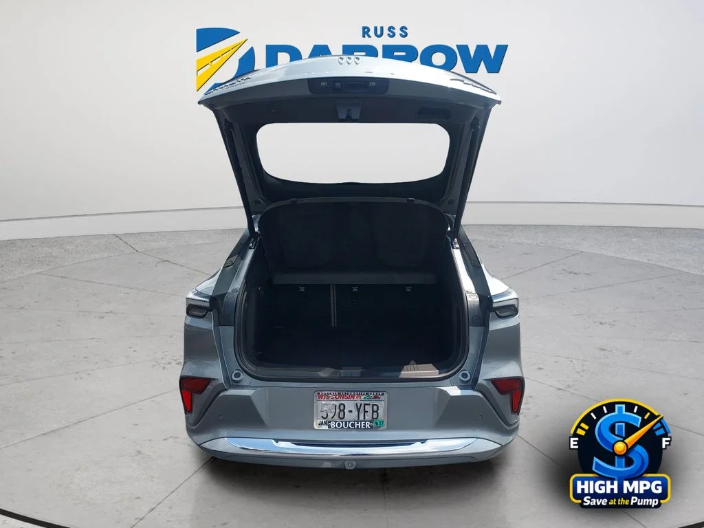 Used 2024 Gray Buick Avenir image 31