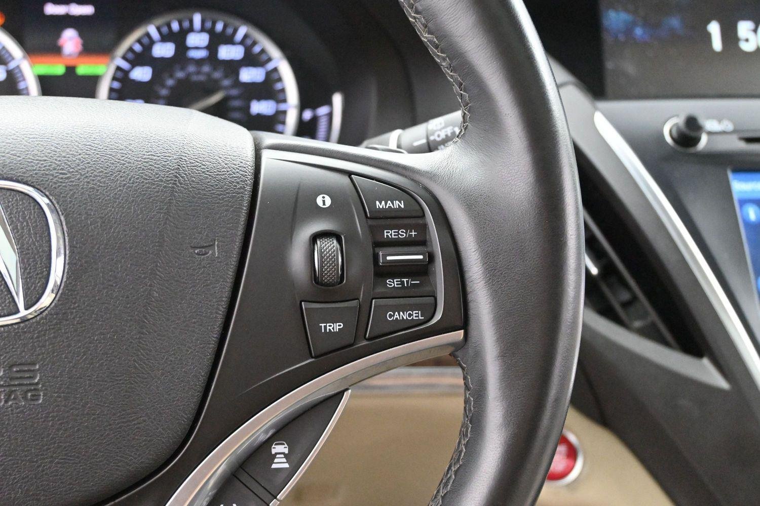 Used 2020 Platinum White Pearl Acura SH-AWD image 16