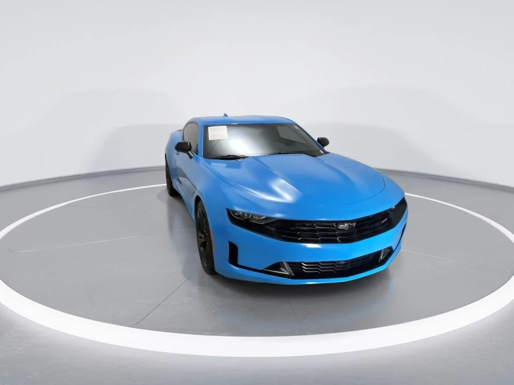 Used 2023 Blue Chevrolet 1LT image 3