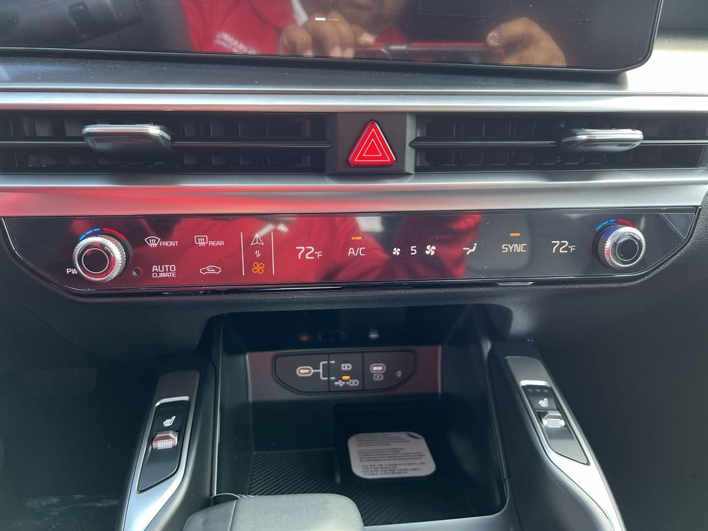 New 2026 Gray Kia S image 18