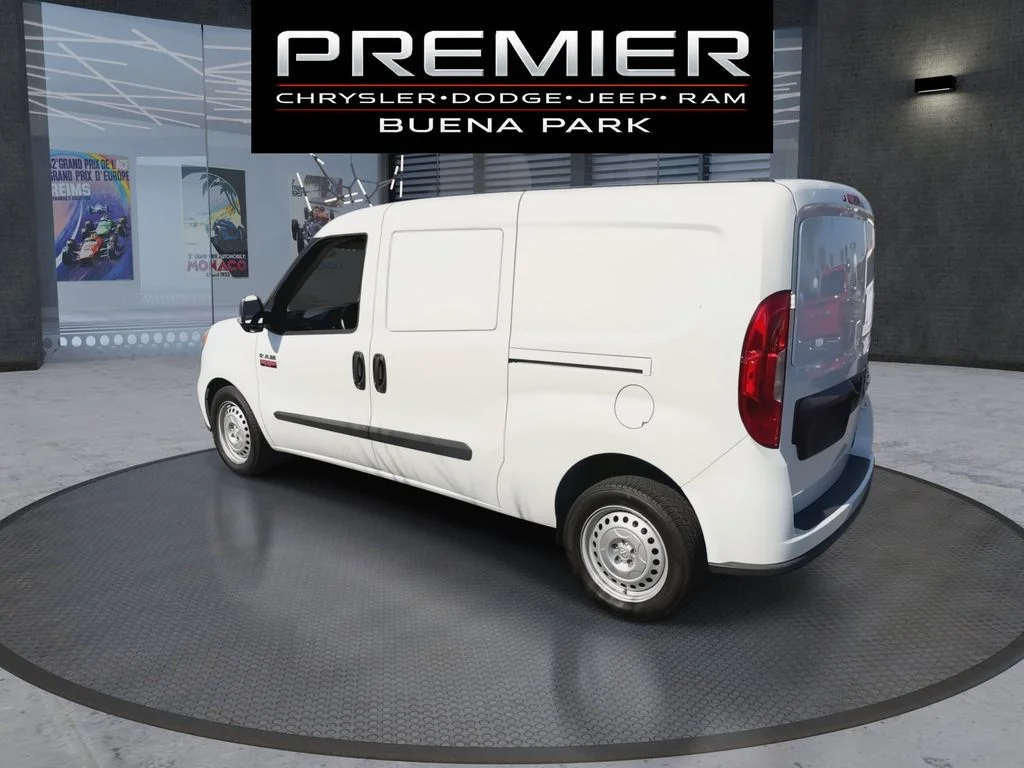Used 2022 White Ram Base image 6