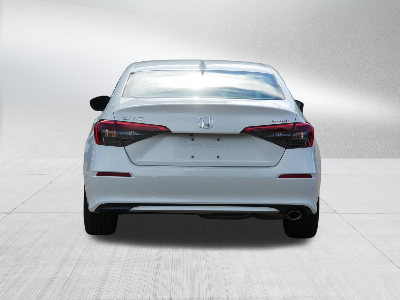 Used 2024 Platinum White Pearl Honda Sport image 6