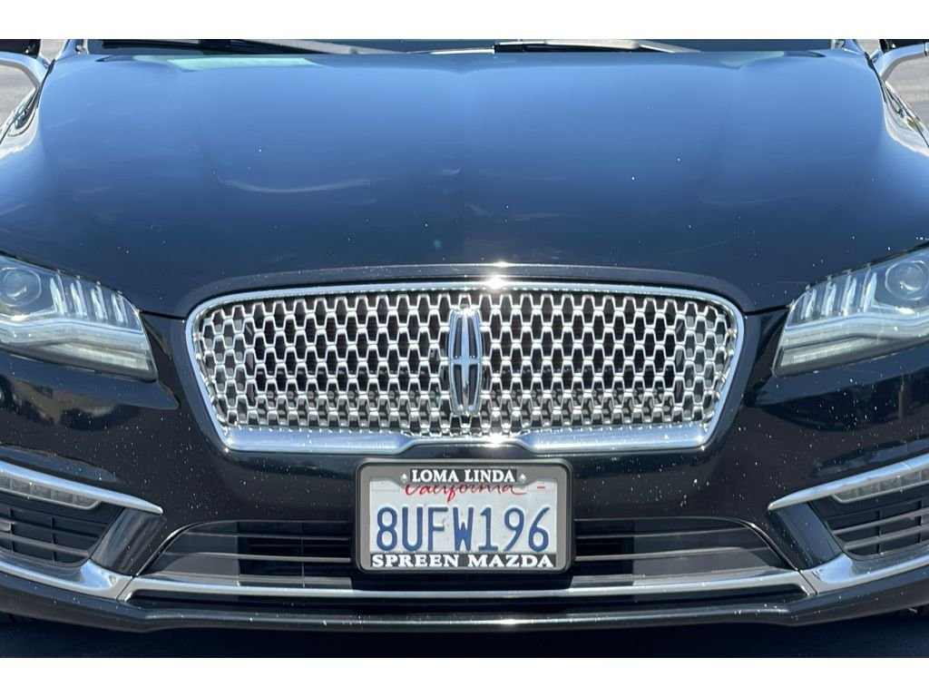Used 2018 Black Velvet Lincoln Hybrid Reserve image 44