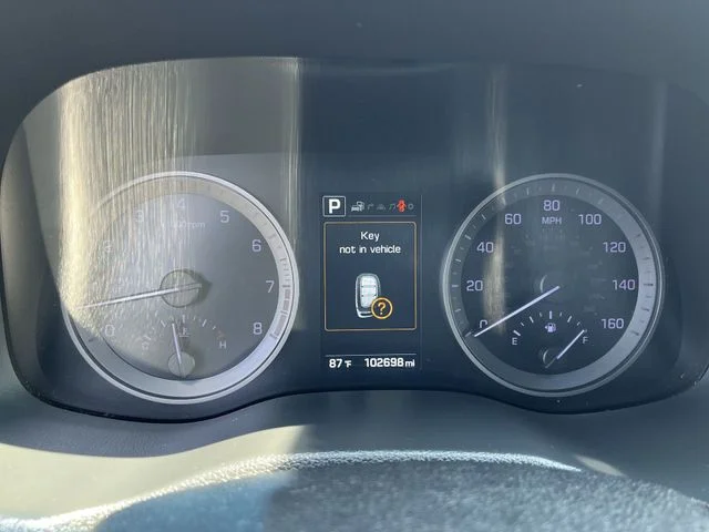 Used 2017 Silver Hyundai Limited image 12