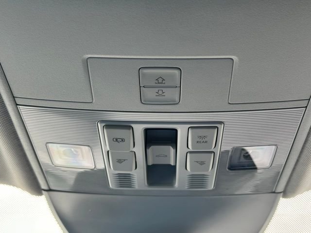 New 2026 Monument Gray W/Deep Black Roof Volkswagen 1.5T SE Black image 40