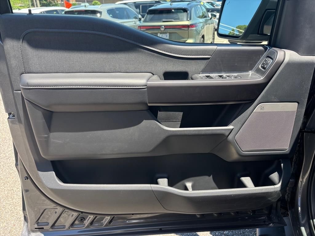 New 2026 Carbonized Gray Metallic Ford Lariat® image 9