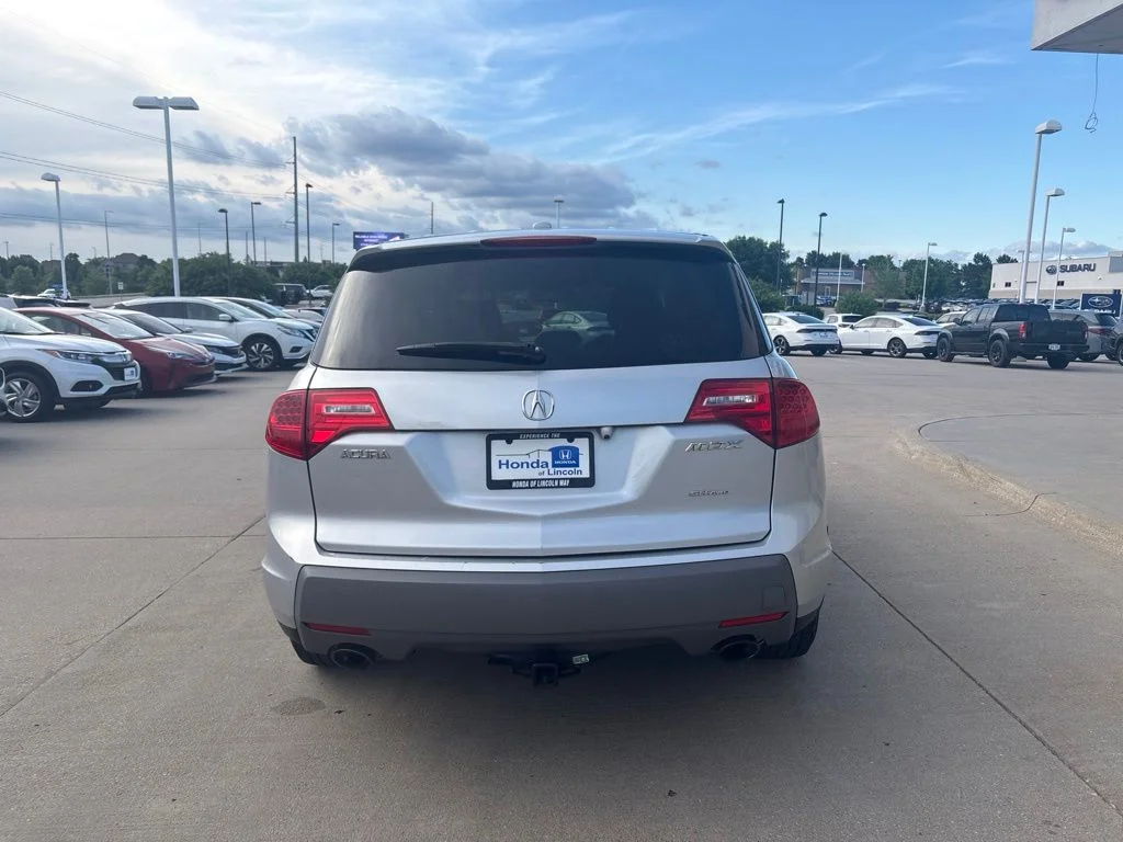 Used 2008 Silver Acura Technology SH-AWD image 6