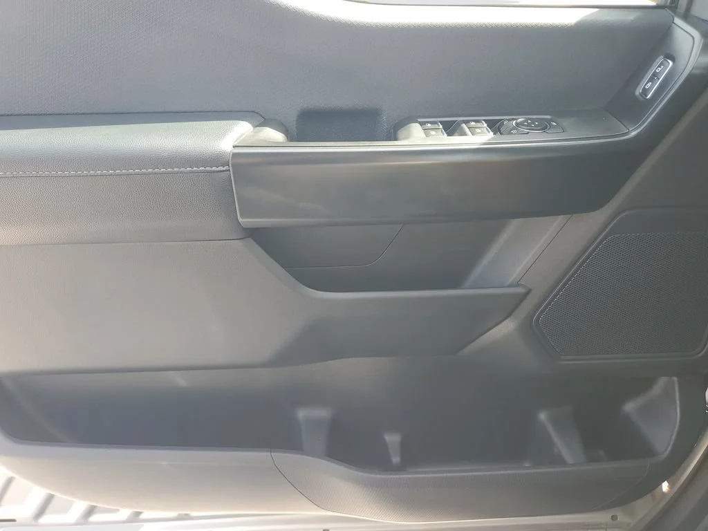 Used 2022 Silver Ford XL image 19