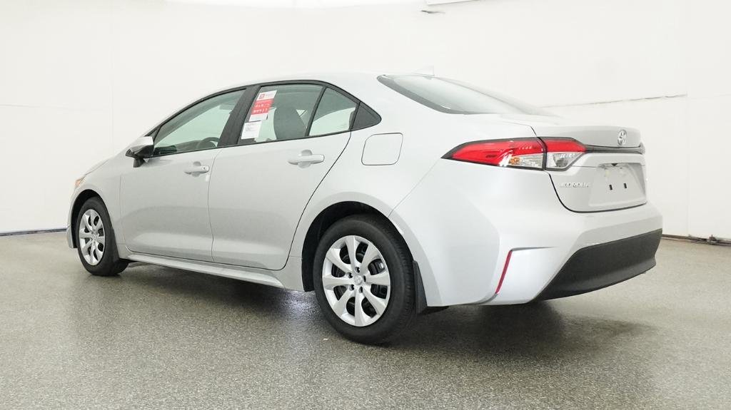 New 2026 Classic Silver Metallic Toyota LE image 2