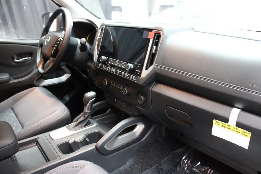 New 2027 Gun Metallic Nissan Crew Cab SV image 14