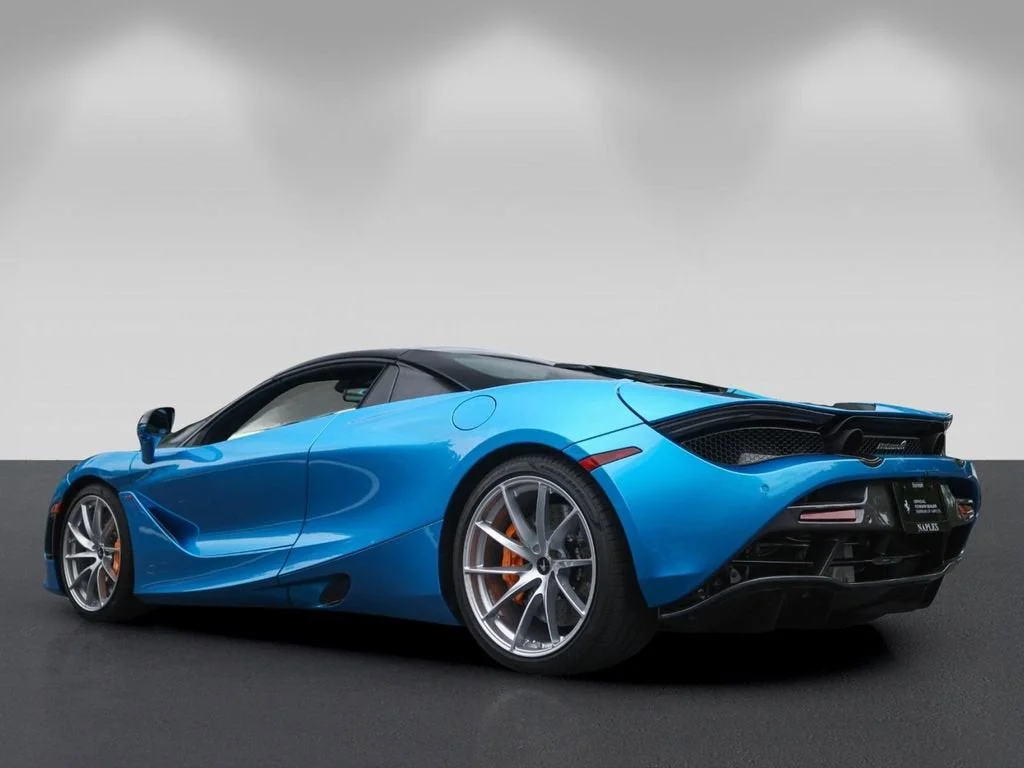 Used 2022 Ludus Blue McLaren Performance image 5