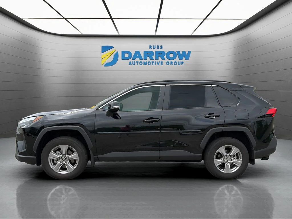Used 2025 Black Toyota XLE image 3