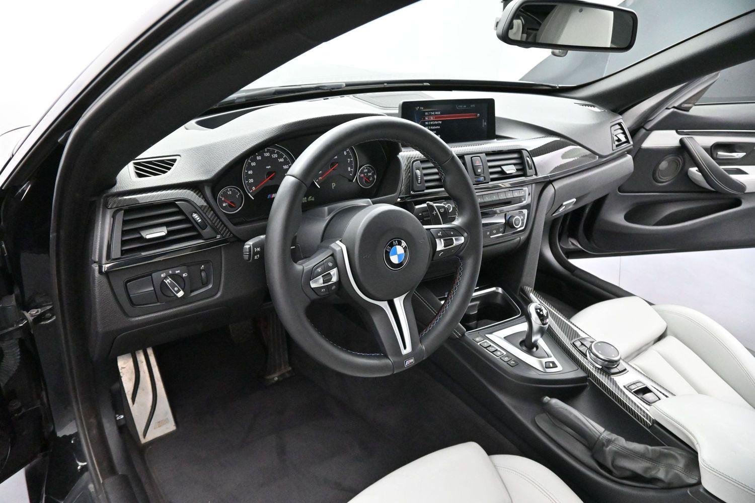 Used 2015 Black Sapphire Metallic BMW M4 image 12