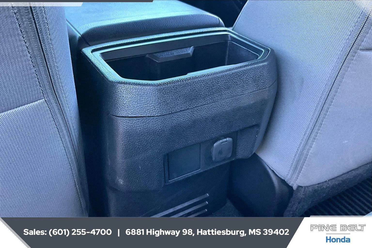 Used 2025 Underground Toyota SR5 image 24