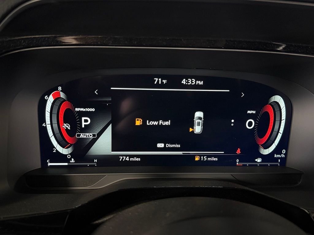 2025 Nissan Pathfinder Platinum - Photo 13