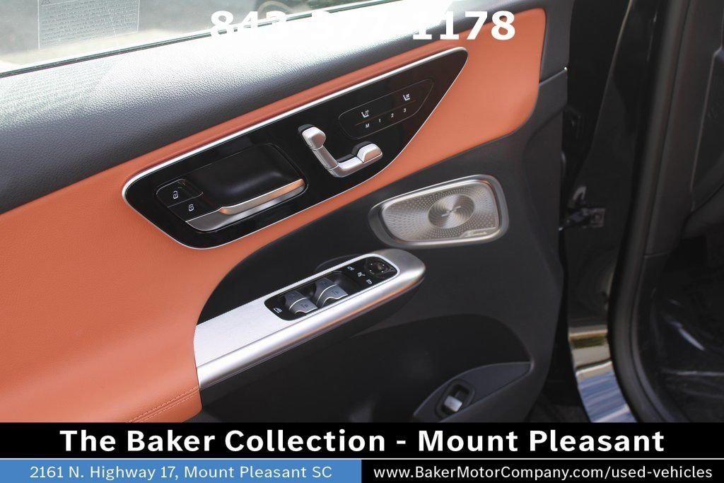 Used 2026 Black Mercedes-Benz GLC 300 image 19