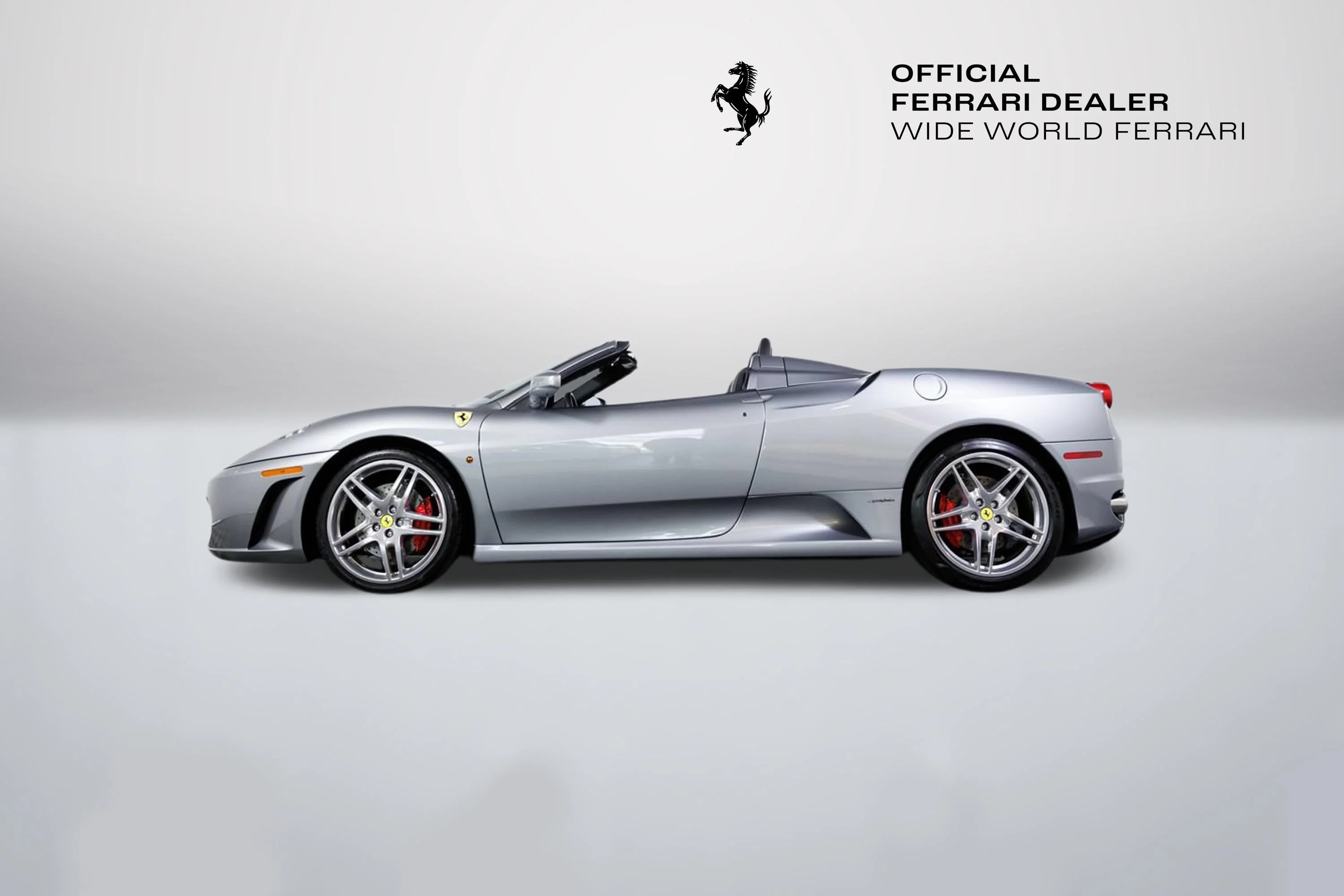 Used 2006 Grigio Titanio Metall Ferrari Spider OEM Manual image 7
