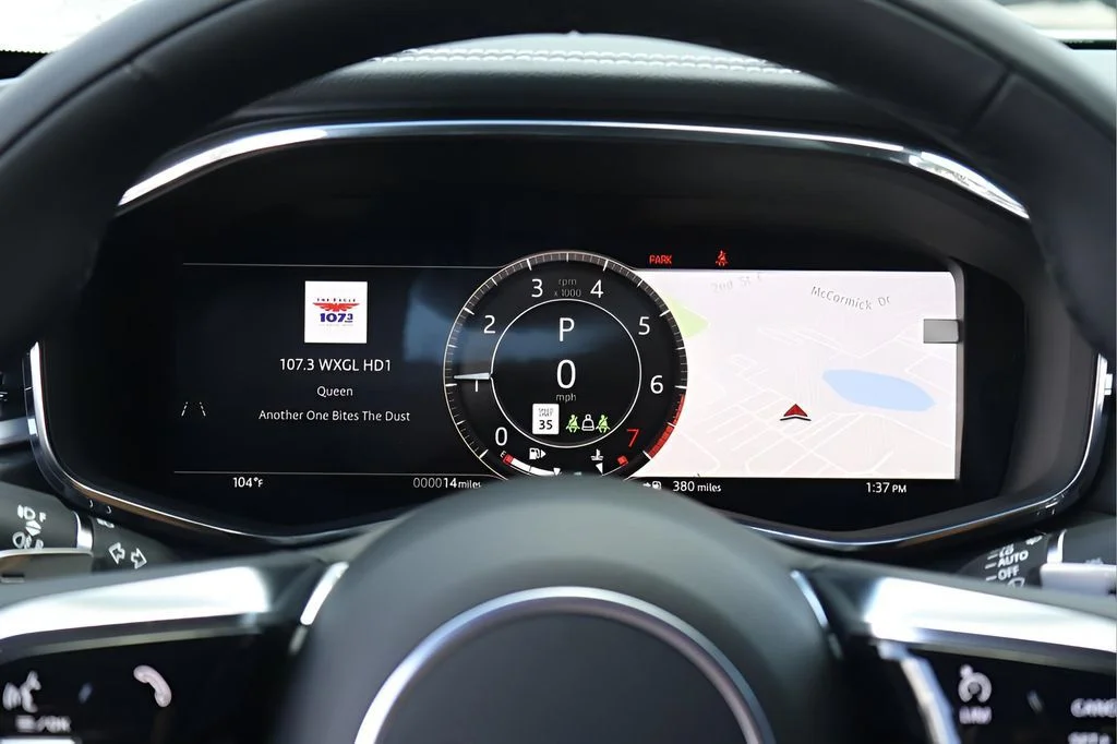 2026 Jaguar F-Pace R-Dynamic S - Photo 19