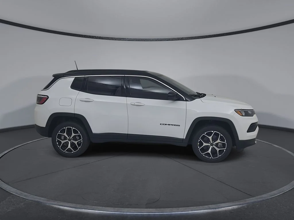 New 2026 Bright White Clear-Coat Exterior Paint Jeep Limited image 17