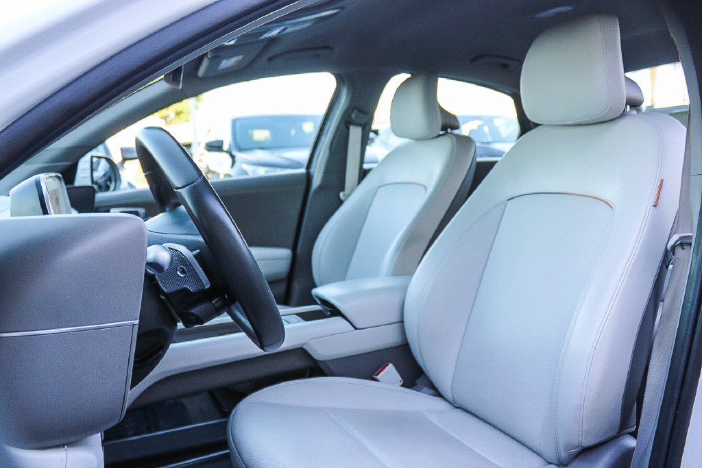 Certified Used 2023 White Hyundai SEL image 18